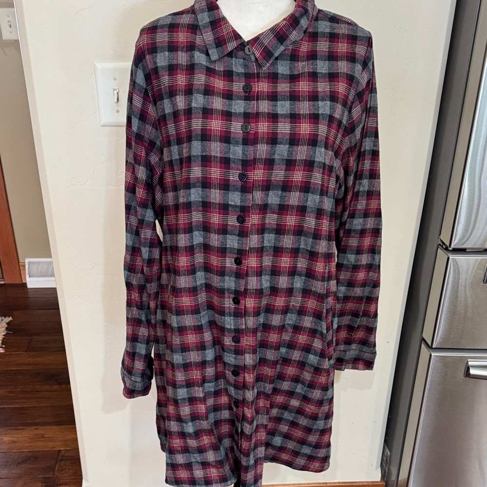 Tulip long sleeve dress